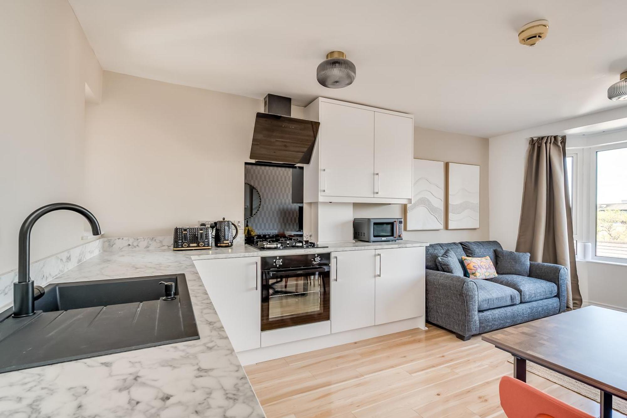 Central Belfast Apartments Queen'S Hideaway Bagian luar foto