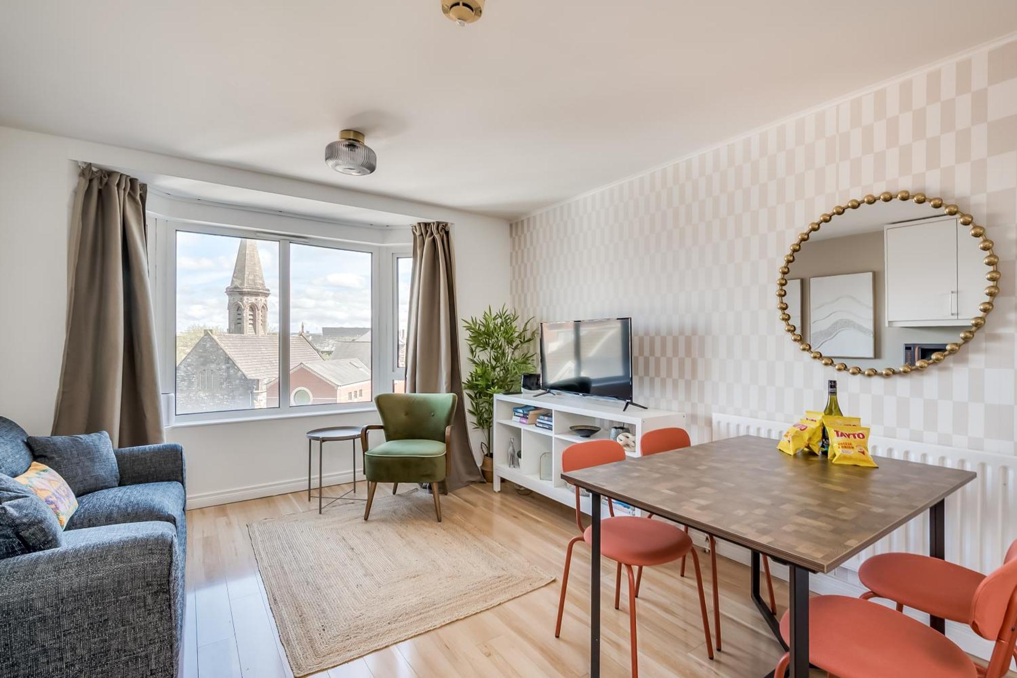 Central Belfast Apartments Queen'S Hideaway Bagian luar foto